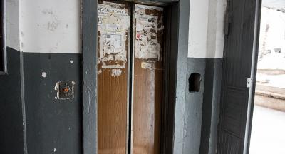 В Севастополе  опасно ездить на лифтах
